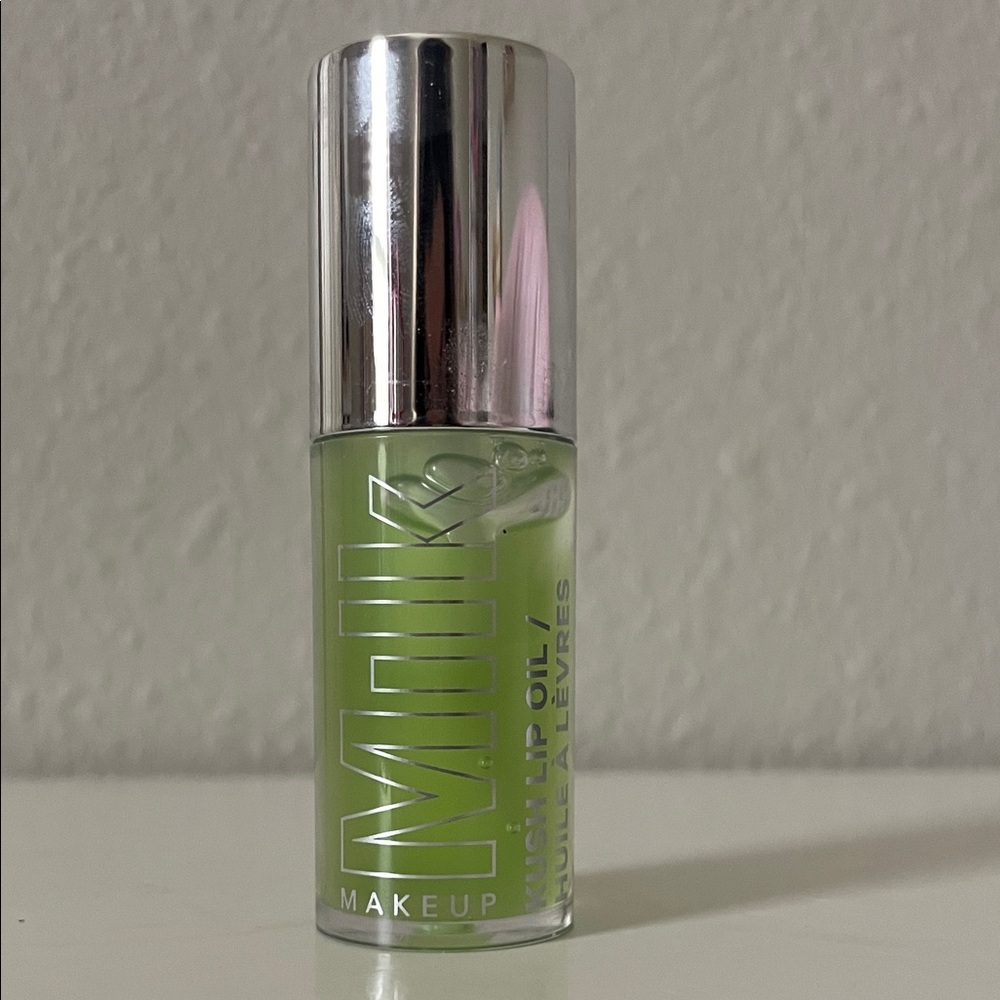 $10👄 MILK MAKEUP KUSH Hydrating Sheer Lip Oil